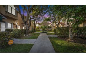 15232 SW 111th St, Miami, FL 33196, Sold 02/23/23
