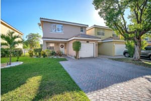 9300 NW 55th St, Sunrise, FL 33351, Sold 01/25/23