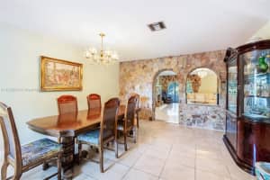 8405 NW 170th St, Hialeah, FL 33015, Sold 03/17/23