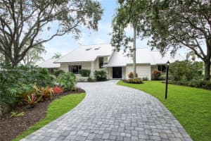 6232 SE Canterbury Ln, Stuart, FL 34997, Sold 04/21/23