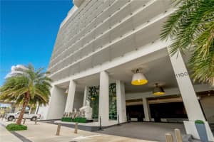 1100 Biscayne Blvd UNIT 1901, Miami, FL 33132, Sold 09/08/23