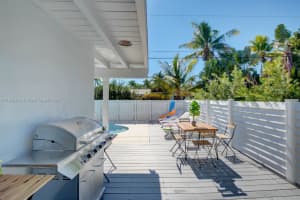 1018 Adams St, Hollywood, FL 33019, - MLS#A11325872
