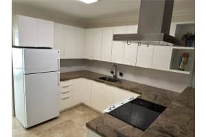 600 Layne Blvd APT 204, Hallandale Beach, FL 33009, Sold 08/09/23