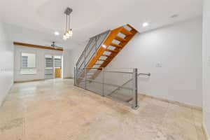 204 Washington Ave #13, Miami Beach, FL 33139, Sold 05/22/23