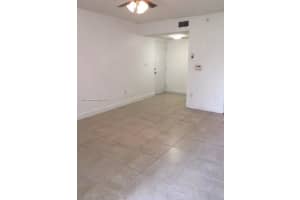 2640 S University Dr APT 114, Davie, FL 33328, Sold 03/03/23