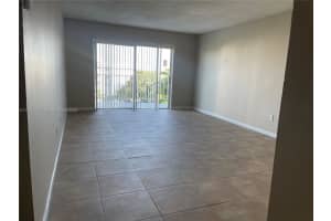 496 NW 165th St d 612, Miami, FL 33169, Sold 04/13/23