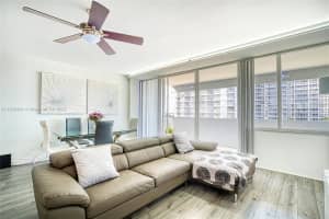 7545 E Treasure Dr #9e, North Bay Village, FL 33141, Sold 02/23/23