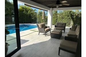 450 SW 92nd Passage, Miami, FL 33174, Sold 02/24/23