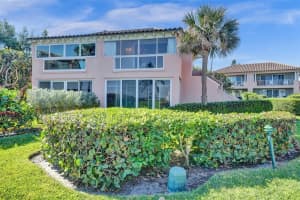 2075 S Ocean Blvd #3d, Delray Beach, FL 33483, Sold 02/17/23