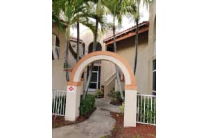8621 SW 5th St APT 202, Pembroke Pines, FL 33025, Sold 03/22/23