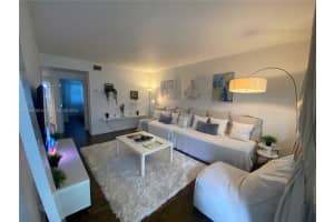 1616 Euclid Ave APT 10, Miami Beach, FL 33139, Sold 09/12/23