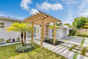 102 NE 19th St, Delray Beach, FL 33444, Sold 04/07/23
