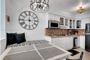 934 Michigan Ave APT 108, Miami Beach, FL 33139, Sold 04/21/23