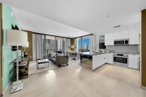 88 SW 7th St Apt 1212, Miami, FL 33130, Sold 05/08/23