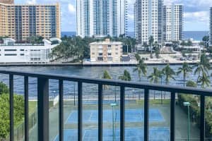 1000 Parkview Dr APT 828, Hallandale Beach, FL 33009, Sold 03/13/23