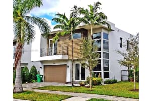 9723 NW 75th St, Doral, FL 33178, Sold 05/31/23