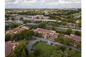 3992 Estepona Ave, Doral, FL 33178, Sold 03/15/23