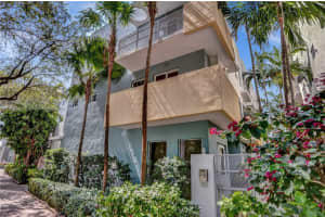 200 Washington Ave #15, Miami Beach, FL 33139, Sold 05/08/23