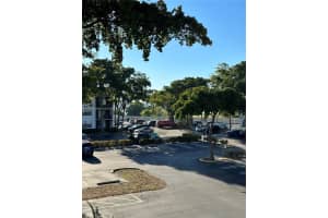 718 Executive Center Dr APT 38, West Palm Beach, FL 33401, Sold 03/23/23