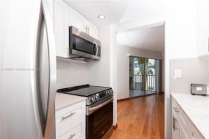 720 Bayshore Dr APT 303, Fort Lauderdale, FL 33304, Sold 06/23/23