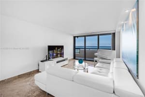 2555 Collins Ave APT 707, Miami Beach, FL 33140, Sold 06/20/23