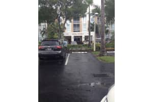 9755 NW 52nd St APT 518, Doral, FL 33178, Sold 02/21/23