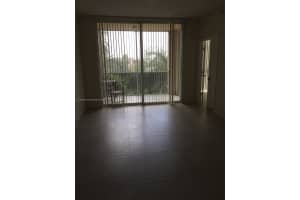 9755 NW 52nd St APT 518, Doral, FL 33178, Sold 02/21/23