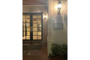 19901 E Country Club Dr, Aventura, FL 33180, Sold 04/28/23