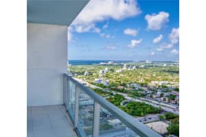 185 SW 7th St APT 3800, Miami, FL 33130, Sold 03/03/23