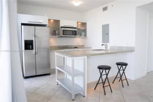 185 SW 7th St APT 3800, Miami, FL 33130, Sold 03/03/23