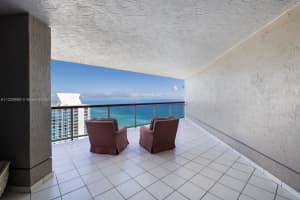 6767 Collins Ave APT 2107, Miami Beach, FL 33141, Sold 08/22/23