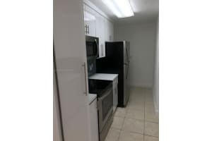 7250 SW 94th Pl APT B5, Miami, FL 33173, Sold 03/15/23