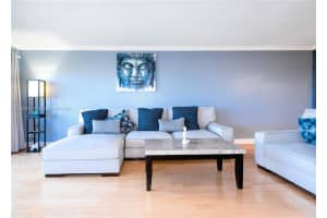 800 NE 195th St APT 615, Miami, FL 33179, Sold 07/12/23