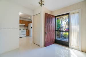 5 Bay Cedar Ct #5, Royal Palm Beach, FL 33411, Sold 04/10/23