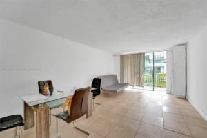 488 NW 165th St b 412, Miami, FL 33169, Sold 04/24/23