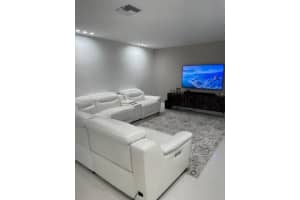 16431 Stonehaven Rd, Miami Lakes, FL 33014, Sold 04/17/23