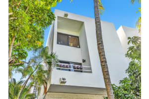 619 Euclid Ave, Miami Beach, FL 33139, Sold 03/06/23