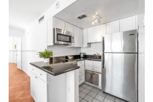 619 Euclid Ave, Miami Beach, FL 33139, Sold 03/06/23