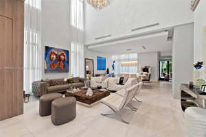 10530 NW 67th Terrace, Doral, FL 33178, Sold 05/05/23