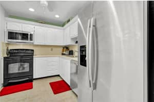 4140 NW 44th Ave APT 307, Lauderdale Lakes, FL 33319, Sold 06/08/23