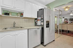 4140 NW 44th Ave APT 307, Lauderdale Lakes, FL 33319, Sold 06/08/23