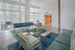 6103 Aqua Ave APT 201, Miami Beach, FL 33141, Sold 05/15/23