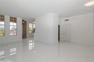 3001 NE 185th St APT 421, Aventura, FL 33180, Sold 03/24/23