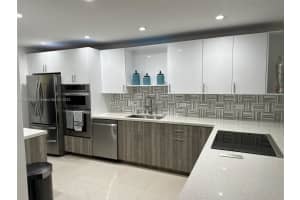 4044 Estepona Ave, Doral, FL 33178, Sold 04/28/23
