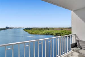 500 Bayview Dr APT 1728, Sunny Isles Beach, FL 33160, Sold 12/26/23