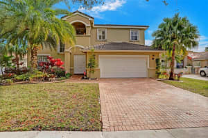 2327 NW 187th Ave, Pembroke Pines, FL 33029, Sold 06/20/23