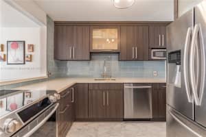 1228 West Ave, Miami Beach, FL 33139, Sold 02/13/23