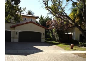 7920 NW 156th Terrace, Hialeah, FL 33016, Sold 04/07/23