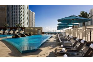 200 Biscayne Blvd Way APT 3211, Miami, FL 33131, Sold 04/24/23
