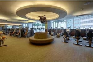 200 Biscayne Blvd Way APT 3211, Miami, FL 33131, Sold 04/24/23